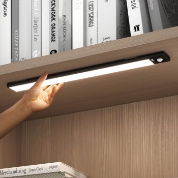 Magnetická LED lampa do skrine MAGNETO LIGHT